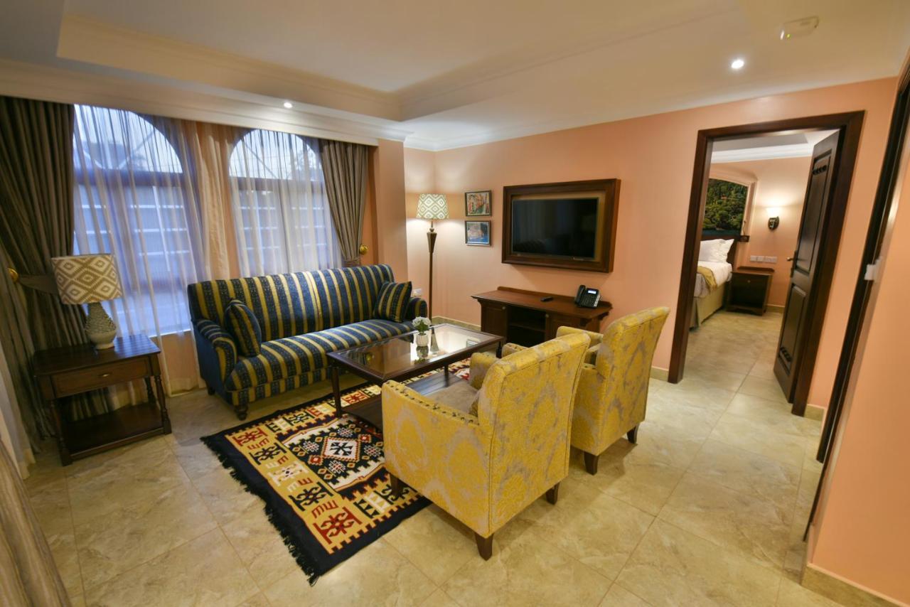 Casa Solada Hotel Kampala Exteriör bild