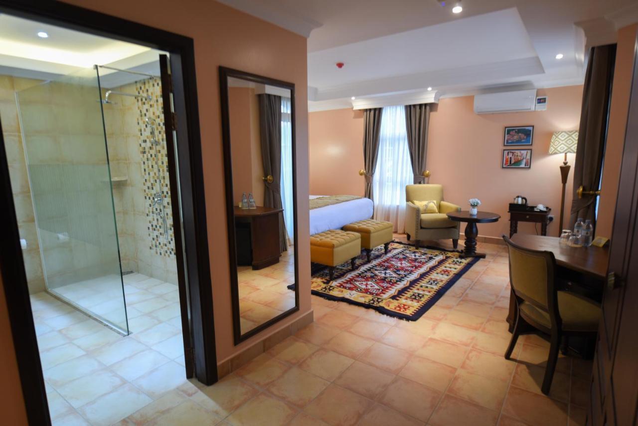 Casa Solada Hotel Kampala Exteriör bild