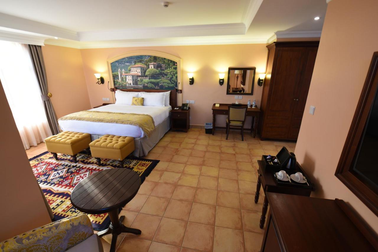 Casa Solada Hotel Kampala Exteriör bild